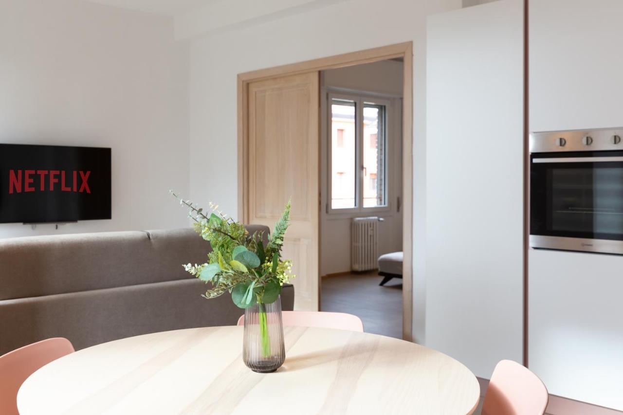 New Exclusive Melegnano Apartments- Near Train Station Ngoại thất bức ảnh