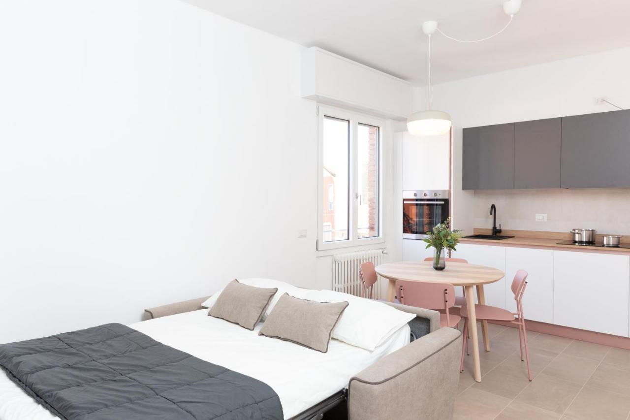 New Exclusive Melegnano Apartments- Near Train Station Ngoại thất bức ảnh