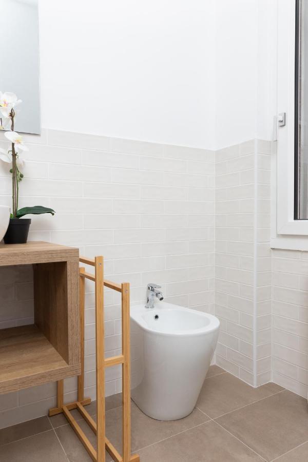 New Exclusive Melegnano Apartments- Near Train Station Ngoại thất bức ảnh